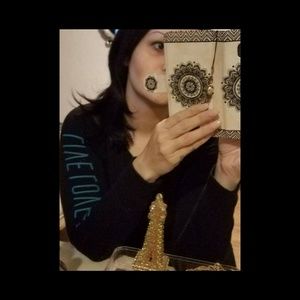 Meet your Posher, Lilliam